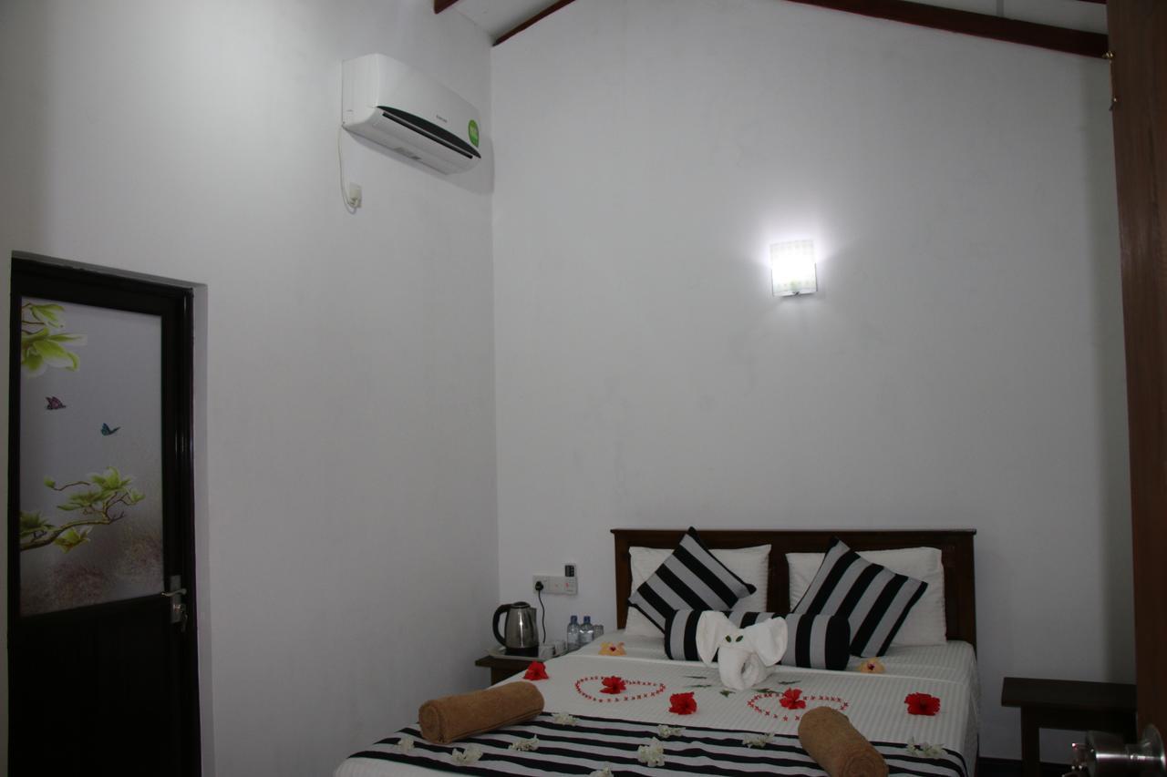 Habarana New Star Homestay Exterior photo