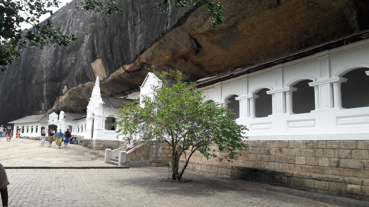 Habarana New Star Homestay Exterior photo